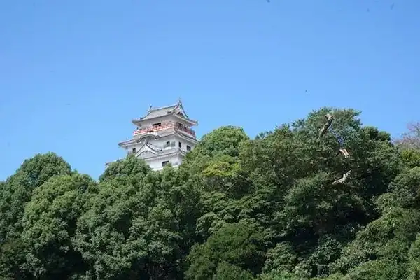 View as you drive into Karatsu