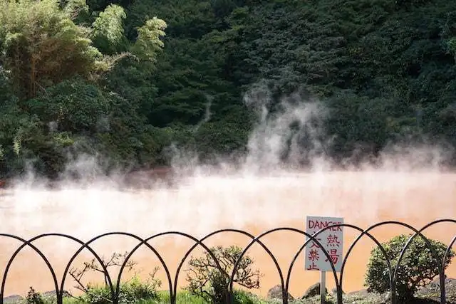 Old Town Charm & Beppu’s Hells