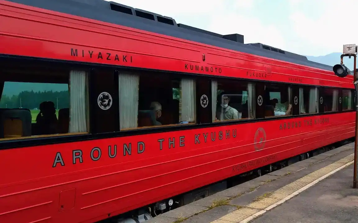 Red Kyushu train